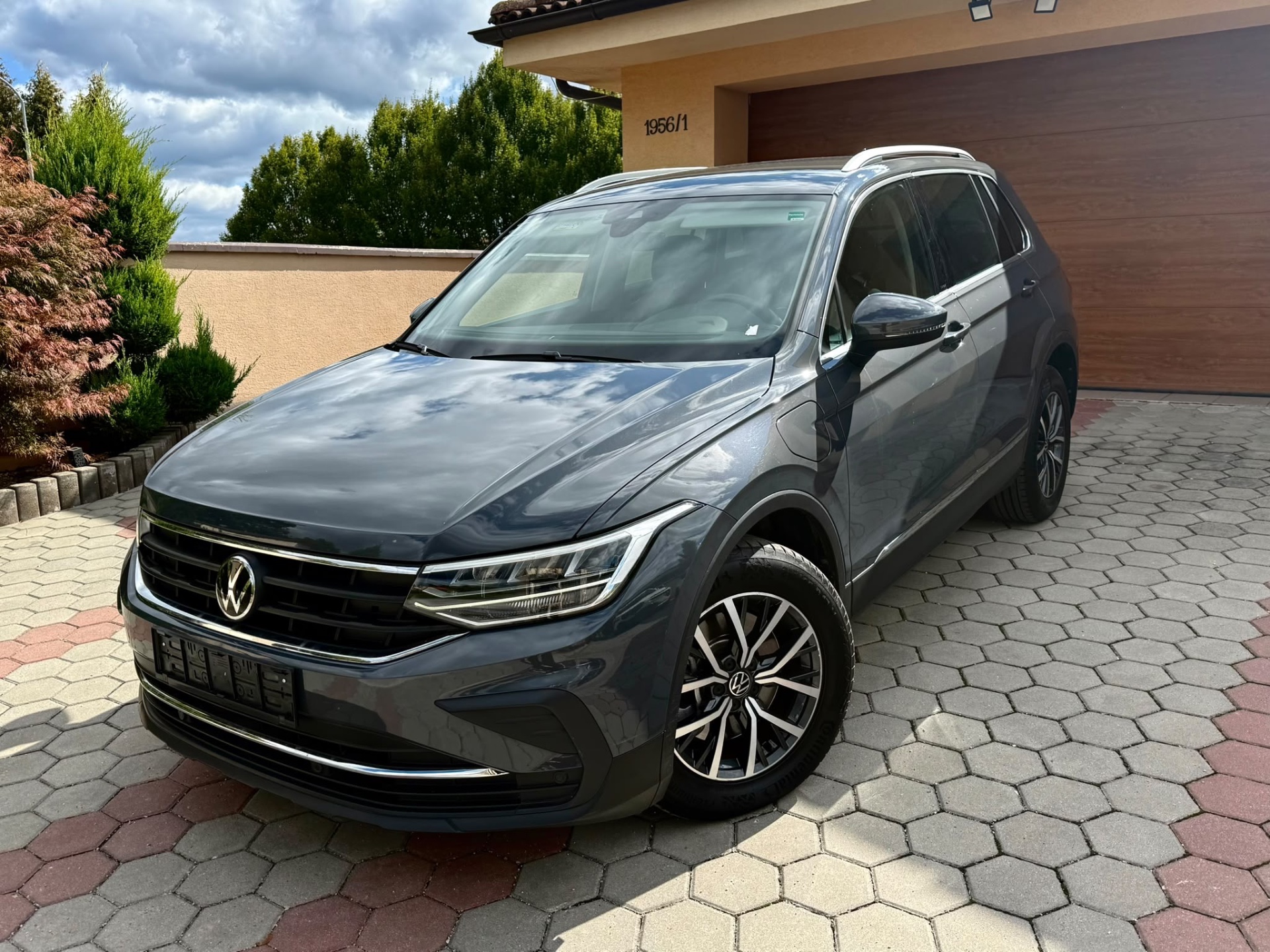 Volkswagen Tiguan Life 1.4 electric/TSI eHybrid 180kW